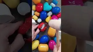 Hammer but Kinder Surprise doesn't give up