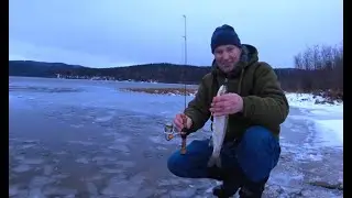 Первый лед. Рыбалка на Аляске.
