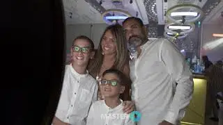 מראת הסלפי רינג החדשה שלנו מככבת בחתונה באולמי נסיה!