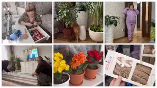 ВЛОГ: С 8 МАРТА, ДЕВОЧКИ 🌷 / ПРИВЕЗЛИ ДВЕРИ / ВЫБРАСЫВАЮ КОСМЕТИКУ / ПРИМЕРКА ЛЮБИМЫЙ ВАСИЛЕК