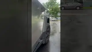 10,000 CYBERTRUCK REVIEW!!!