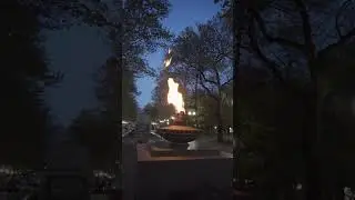 Вечный огонь на площади Героев. Новороссийск