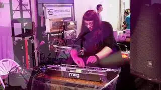 Lisa Bella Donna Live Performance At The Brooklyn Synth Expo