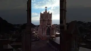 Série Desvendando Jazigos - Castelinho