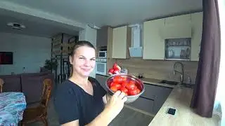 Убираем в теплице. Купили квадрокоптер. Вялим помидоры, готовим лечо.