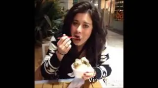►Eating Frozen Yogurt When It's Freezing Out  - VineNation - (Funny Vine)