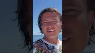 Прохор Шаляпин, находясь в Ялте, побывал в замке Ласточкино гнездо.