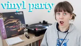 first time listening to my vinyl collection 🌻✨⛅