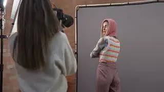 EzyFrame Background System | Photo Backgrounds | Manfrotto
