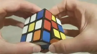 How to solve a Rubik's cube - Part 2: Creating a top cross