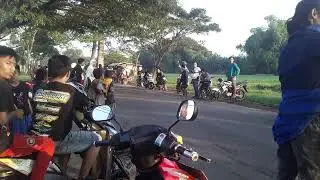 Minggu Pagi Di Klampisrejo