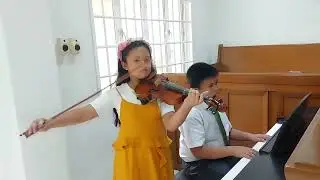 Angels We Have Heard On High key of G