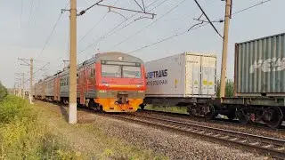ВЛ80С-2712 с контейнерами и встречный ЭД9Э-0043