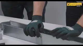 How easy is it to install the Salamandre IP4X trunking from Legrand?