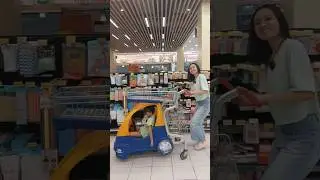 Ulang tahun kalian kapan komen 😊, #shorts #fyp #shortsvideo #joget #dance #borong #ulangtahun