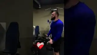 Леса и спортзалы, вот наши храмы.