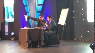 Akshay Laxman : making SPEECH disappear!