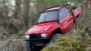 Axial SCX10III 1987 Toyota RTR
