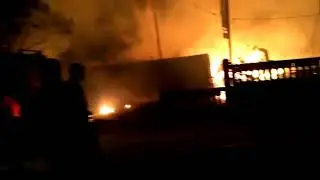 Toko ludes di lalap si jago merah