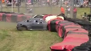 BMW E36 continue the drift after accident