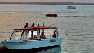 Таганрог, крутая «тачка» в море.4 июня 2024 г.