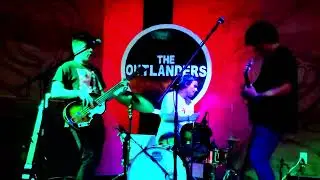 The Outlanders - The Wait (Live @ Hooch and Hive)