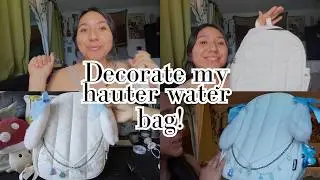 DIY BEYOND WONDERLAND HAUTER HYDRATION BAG DECOR