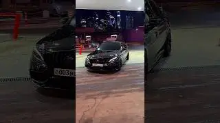 Запомните этот стиль , его будут узнавать все