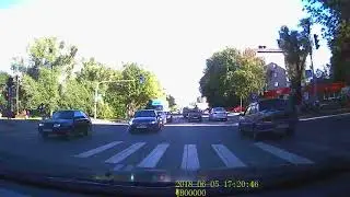 авария на перекрестке