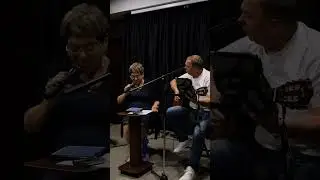 Летят над страною ракеты…