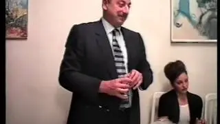 Prezident Rüstəm İbrahimbəyovu tərifləyir