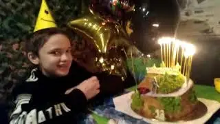 Толя 13