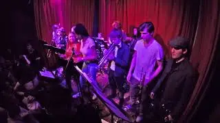 W.A.M. - Booty Swing