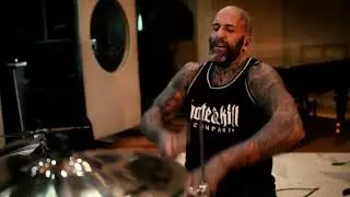 Fernando Schaefer playing cagada nas costas  Instrumental Drums up!!!