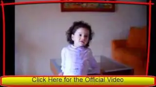 Child of two years old sing Italy Theme Song