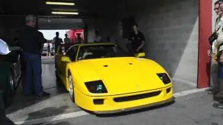Ferrari F40 LM, Le Mans, going on track !!! Loud sound ! Great sound !