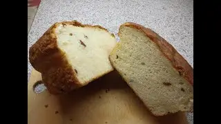 Хлеб с изюмом сладкий к чаю пшеничный