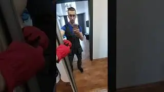 Ремонт дверей шкафа купэ- не регулируются колёса. Замена профиля.