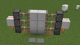 How to build a Redstone door in Minecraft￼