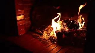 Fireplace - soothing relaxing sound to chill, concentrate or fall asleep - no ads during video