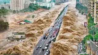 China is trapped! Three Gorges Dam released tons of water destroy roads and bridges in Nanyang