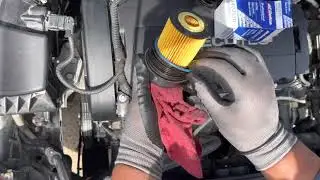 2013 Chevrolet Cruze 1.8L Change Oil