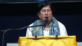 १० “ जगणे जगून झाले “