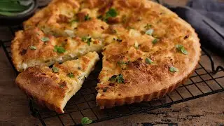 GREEK pie with FETA cheese. A quick feta pie. Alevropita. Greek thin-batter feta pie.
