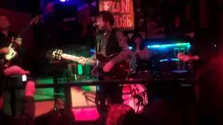 Motel 3 "Yebra" Live Fun House (Feb 2017)