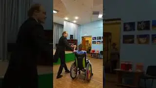 Наталья Некрасова, танец в коляске.