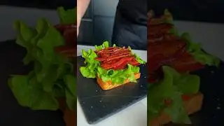 The ULTIMATE homemade BLT 