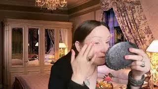 МАКИЯЖУСЬ,ХОТИТЕ ВИДЕО С ГОРОСКОПОМ АНАСТАСИИ ВОЛОЧКОВОЙ ??А ТО ОНА ХОЧЕТ.))