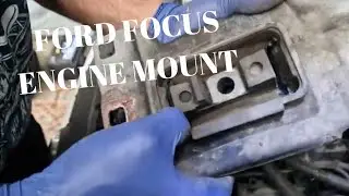 Ford Focus engine mount Replacement