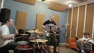 MixfightBAND- Drowning (RadioCompany cover by Alex Kardo)